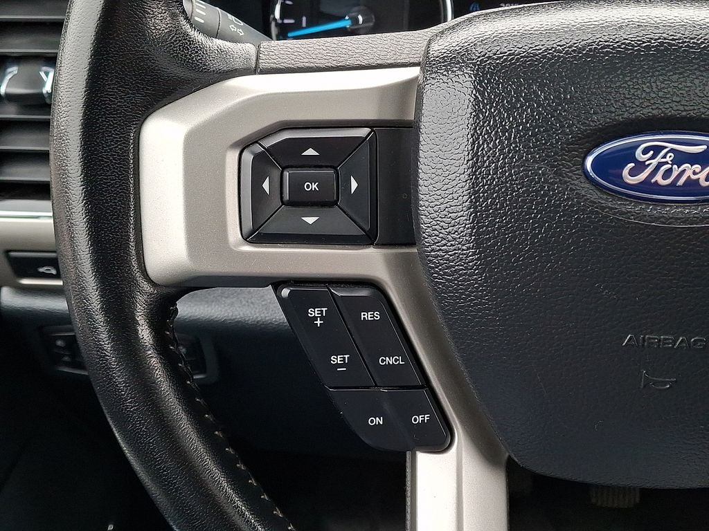 2022 Ford F-350SD Lariat