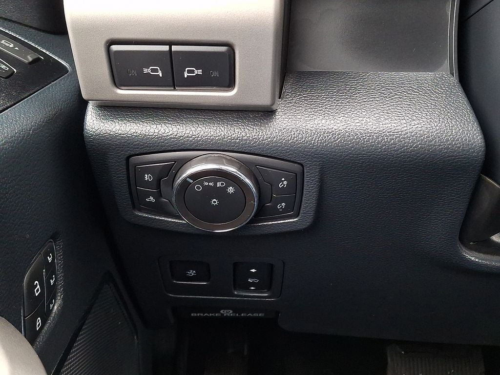 2022 Ford F-350SD Lariat