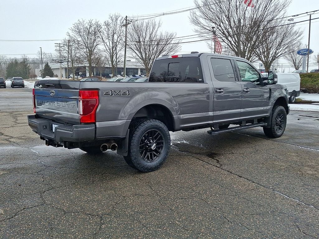2022 Ford F-350SD Lariat
