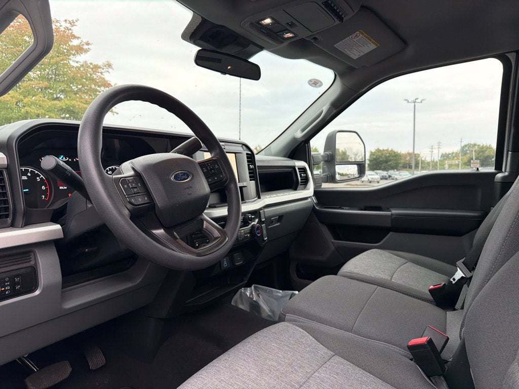 2025 Ford F-250SD XL