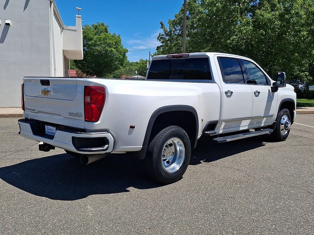 2024 Chevrolet Silverado 3500HD High Country
