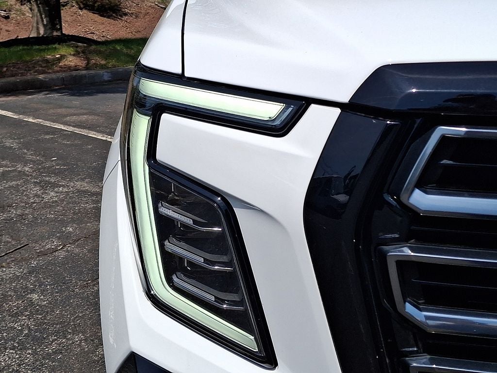 2025 GMC Yukon AT4