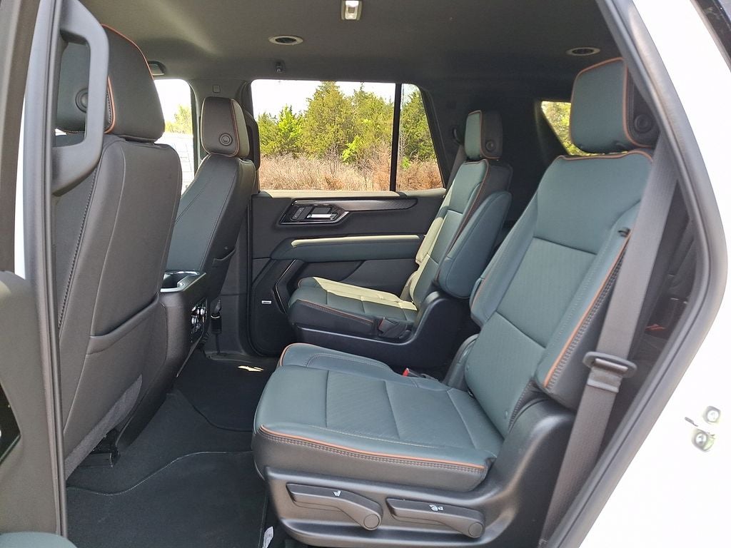 2025 GMC Yukon AT4