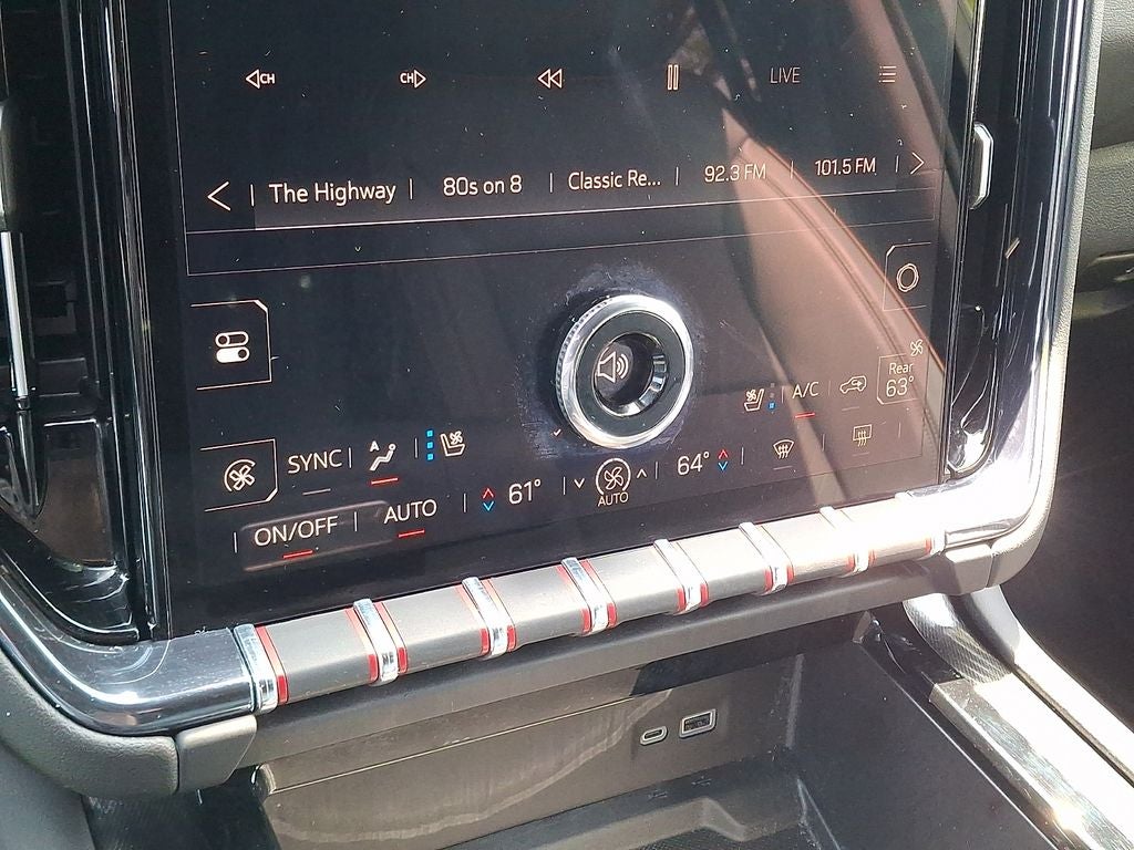 2025 GMC Yukon AT4
