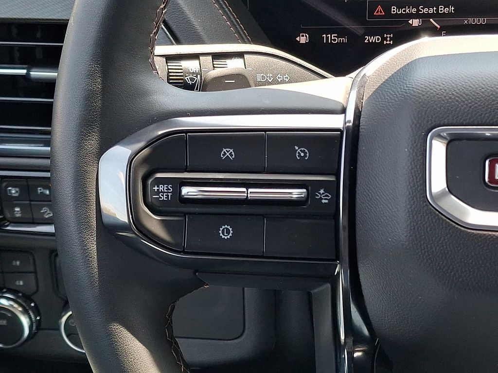 2025 GMC Yukon AT4
