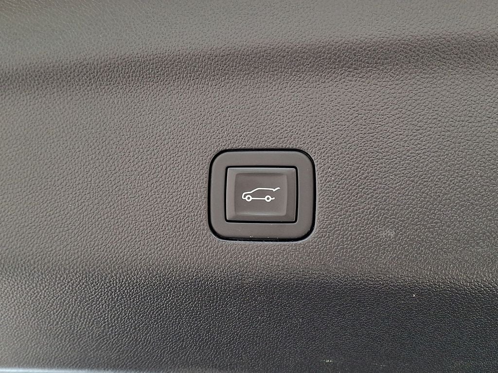 2025 GMC Yukon AT4