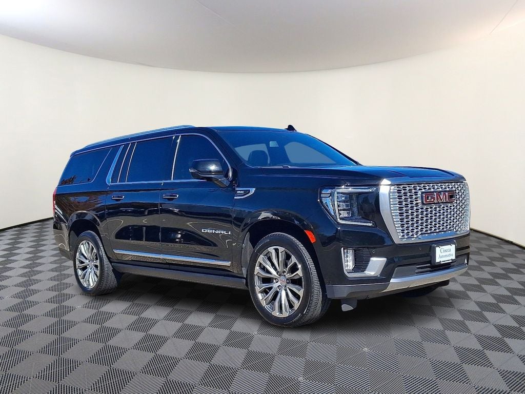 2022 GMC Yukon XL Denali