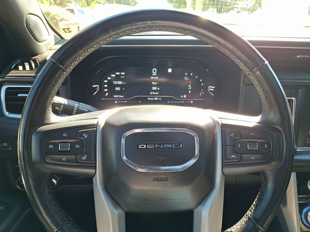 2022 GMC Yukon XL Denali