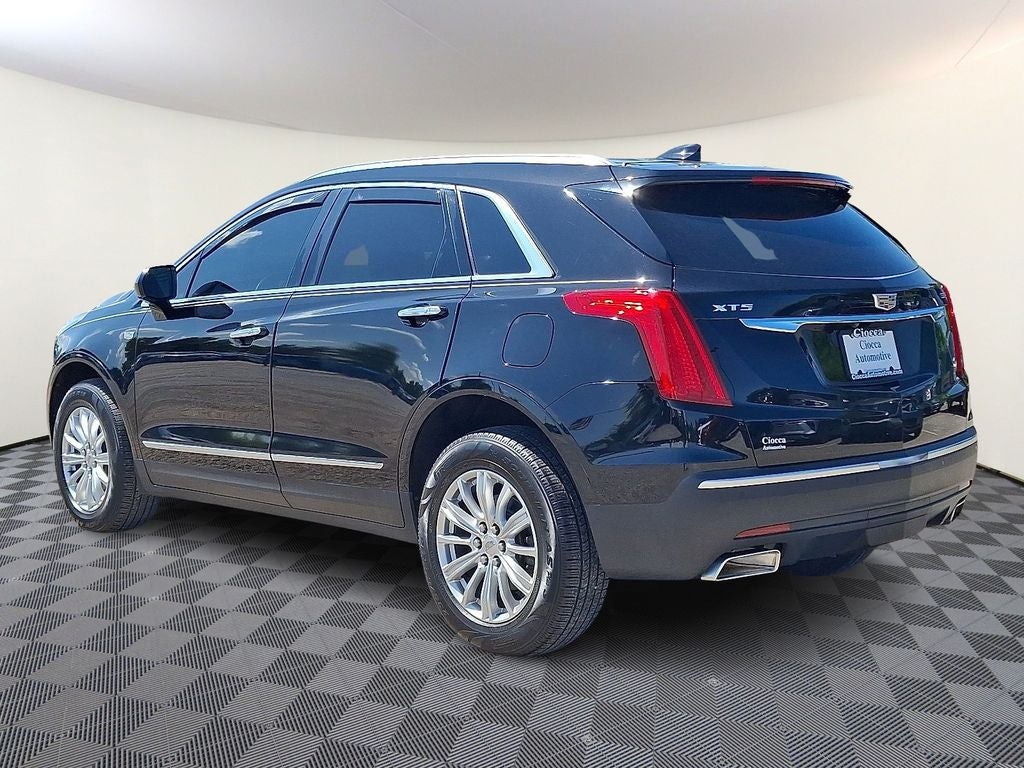 2017 Cadillac XT5 Base