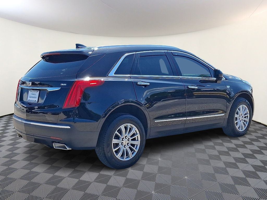 2017 Cadillac XT5 Base