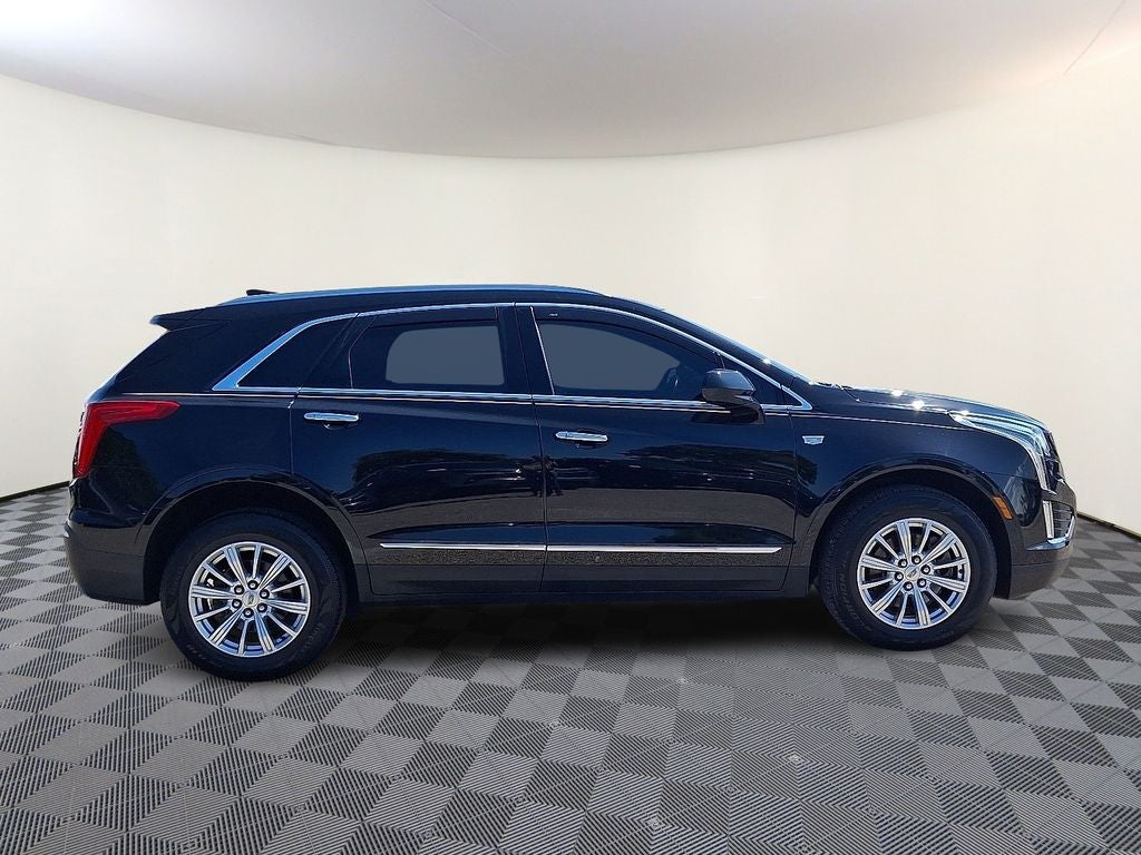 2017 Cadillac XT5 Base
