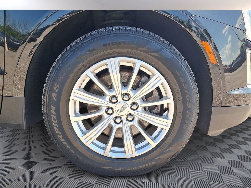 2017 Cadillac XT5 Base