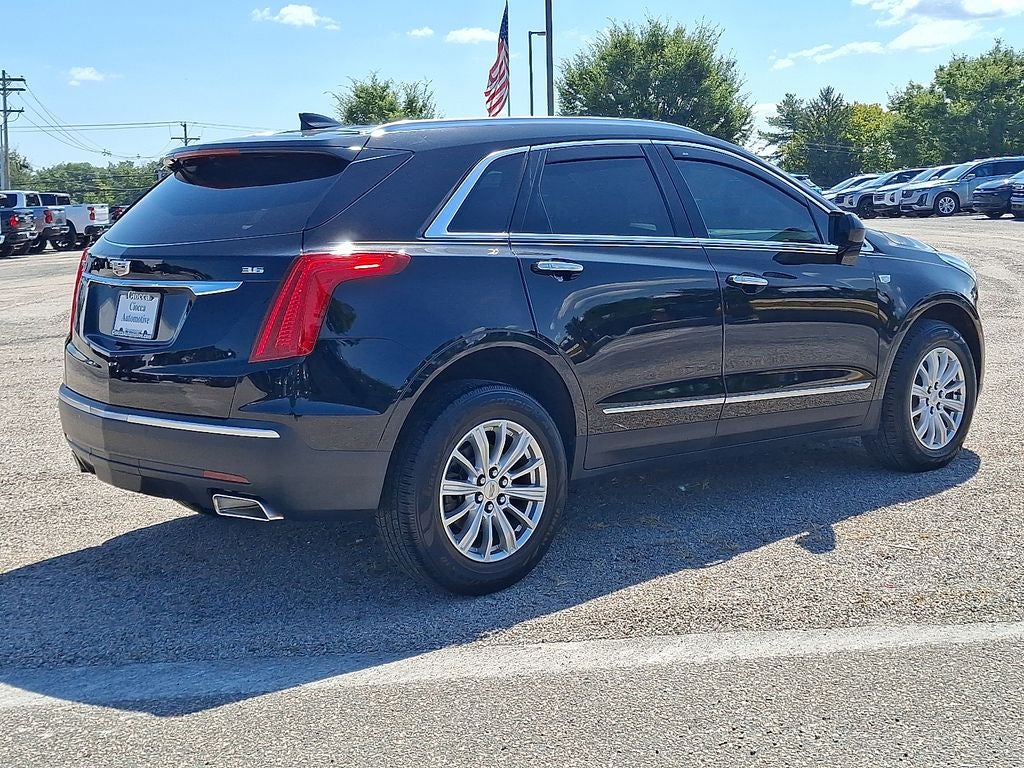 2017 Cadillac XT5 Base