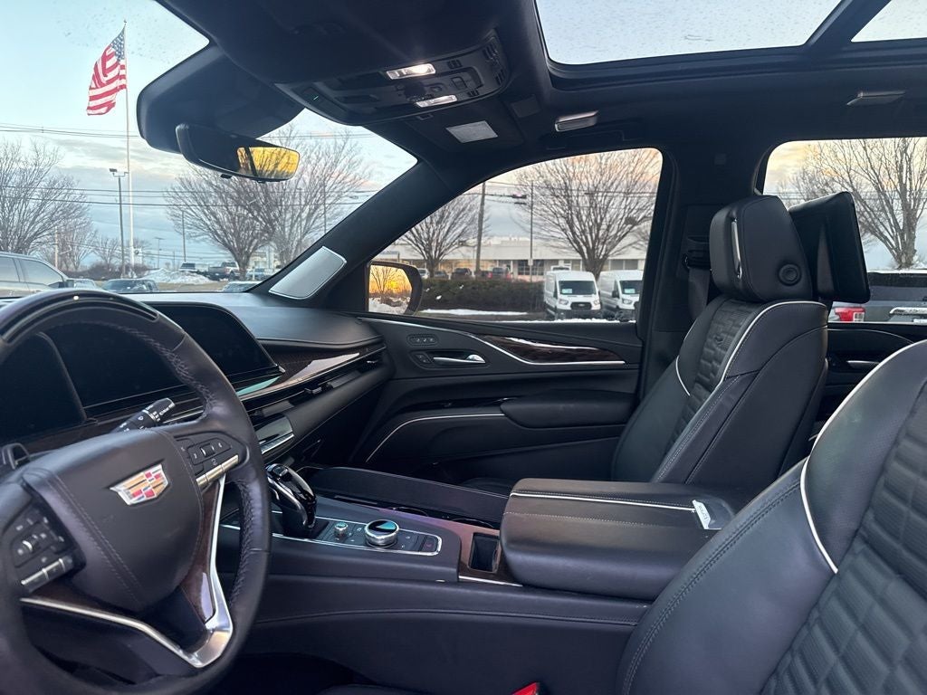 2024 Cadillac Escalade ESV Sport Platinum