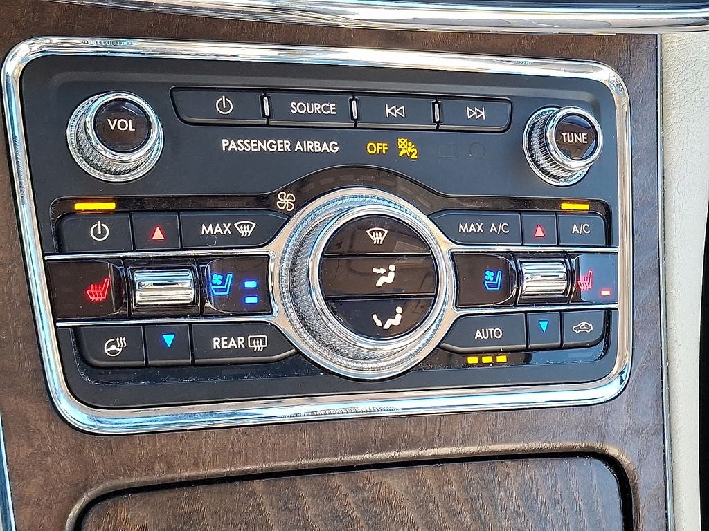 2018 Lincoln Continental Reserve