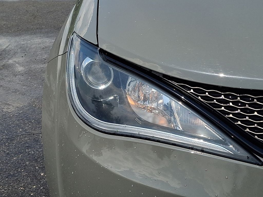 2020 Chrysler Pacifica Launch Edition
