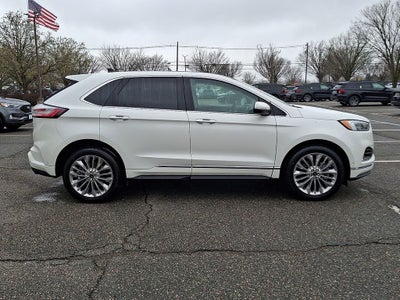 2023 Ford Edge Titanium
