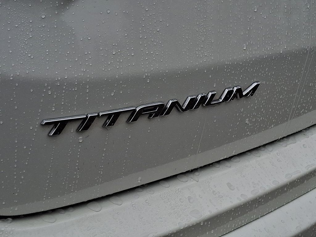 2023 Ford Edge Titanium