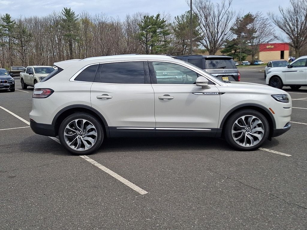 2022 Lincoln Nautilus Reserve