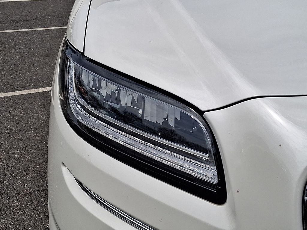 2022 Lincoln Nautilus Reserve