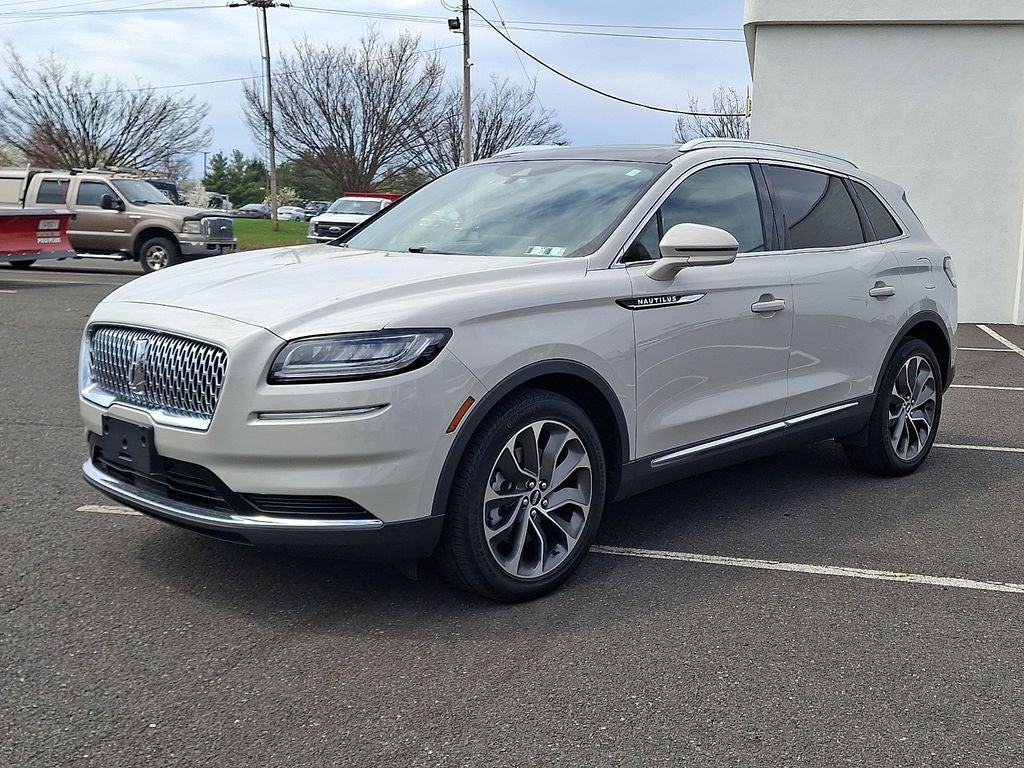 2022 Lincoln Nautilus Reserve