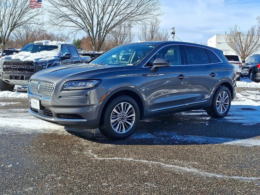 2022 Lincoln Nautilus Reserve