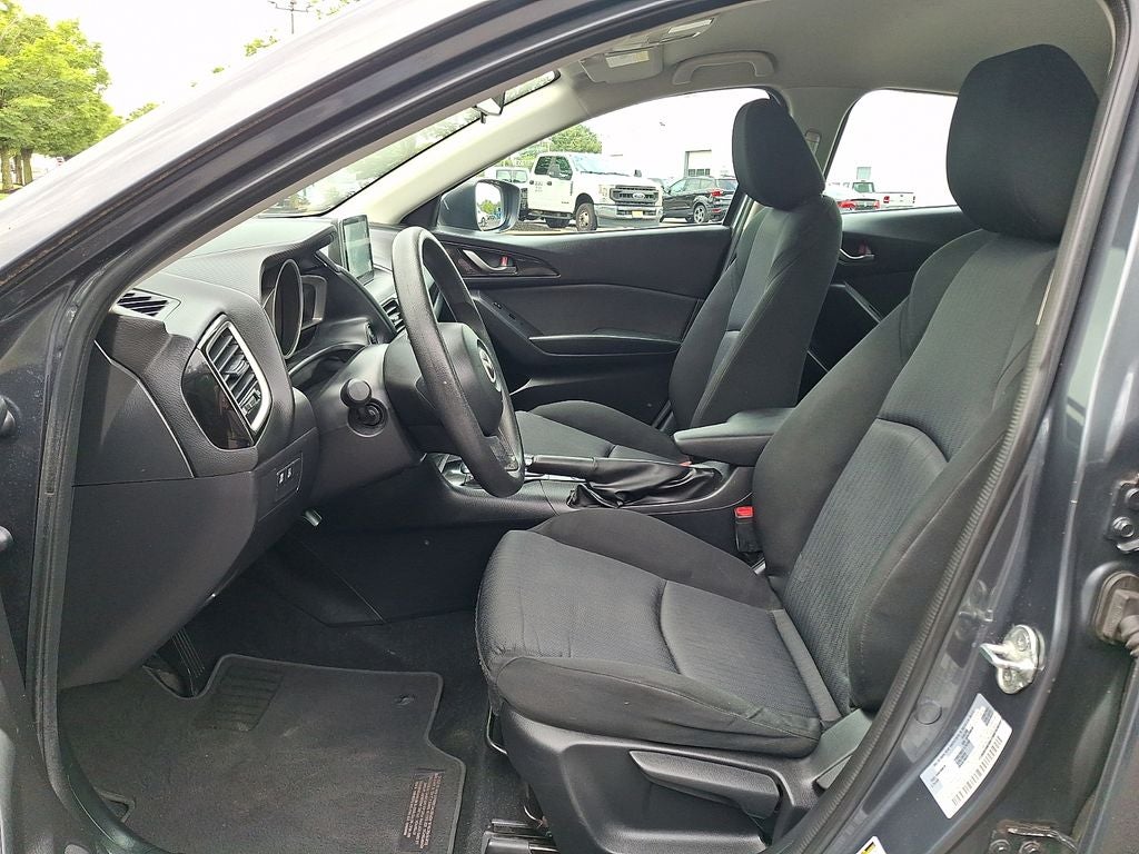 2015 Mazda Mazda3 i Sport