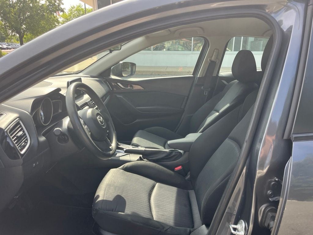 2015 Mazda Mazda3 i Sport
