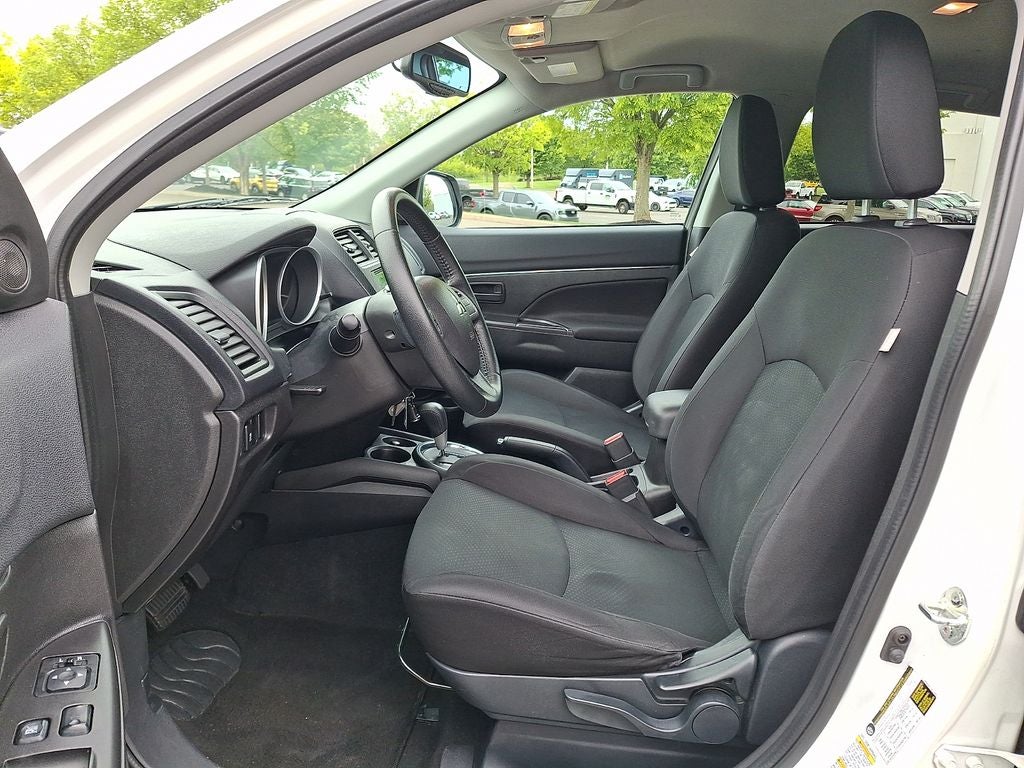 2015 Mitsubishi Outlander Sport ES