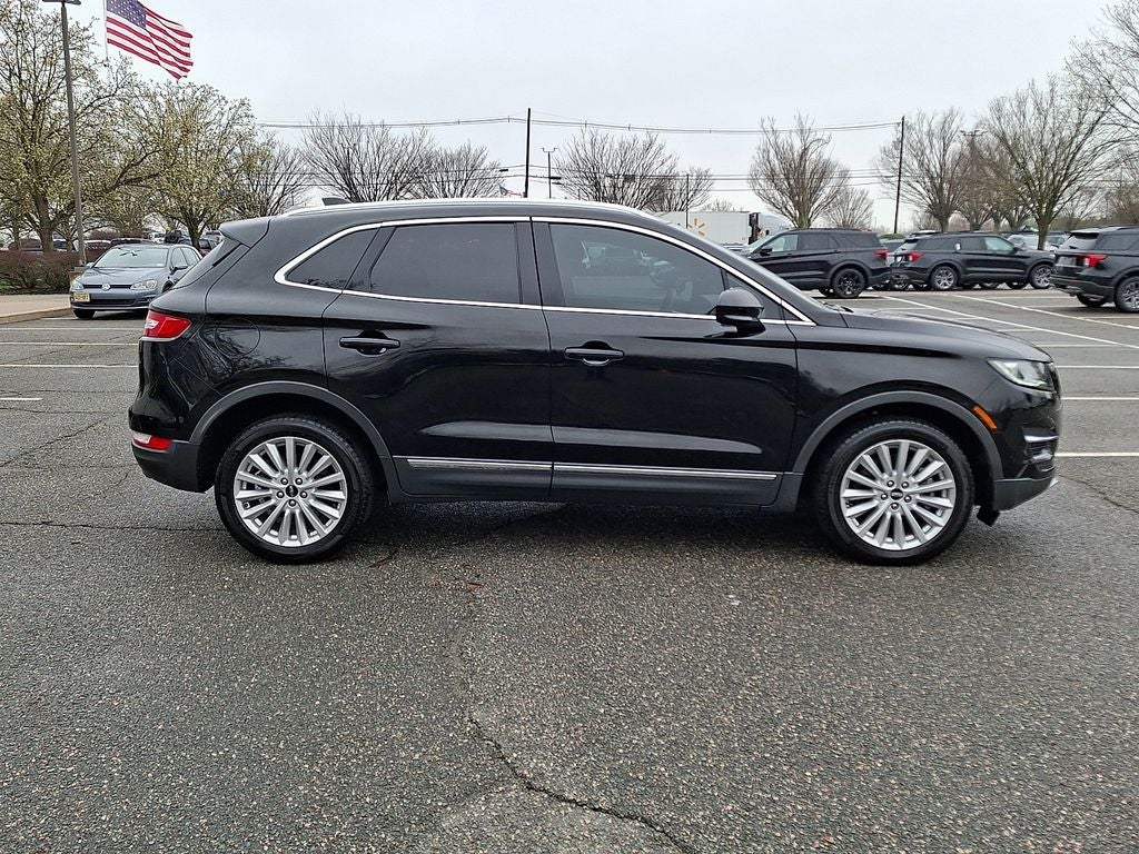 2019 Lincoln MKC Standard