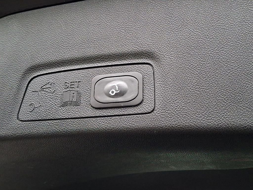 2019 Lincoln MKC Standard