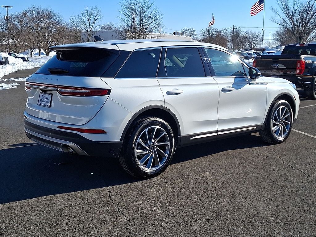 2023 Lincoln Corsair Standard