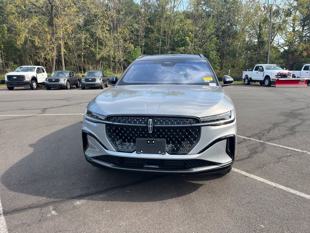 2024 Lincoln Nautilus Reserve