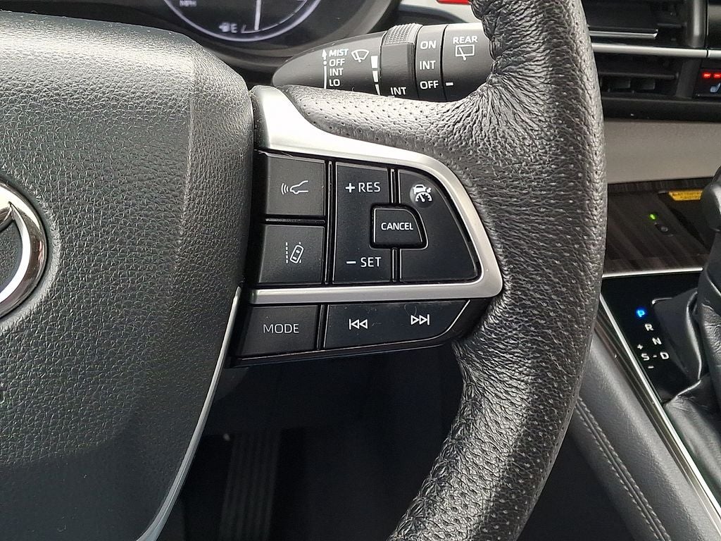 2021 Toyota Sienna Limited 7 Passenger