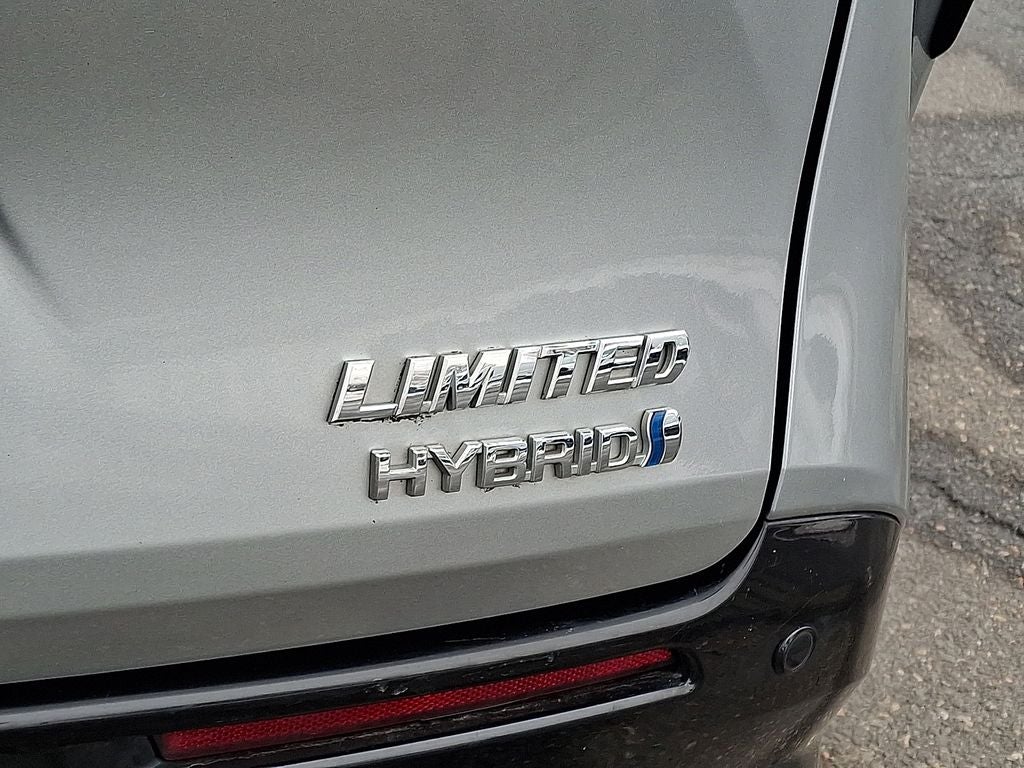 2021 Toyota Sienna Limited 7 Passenger