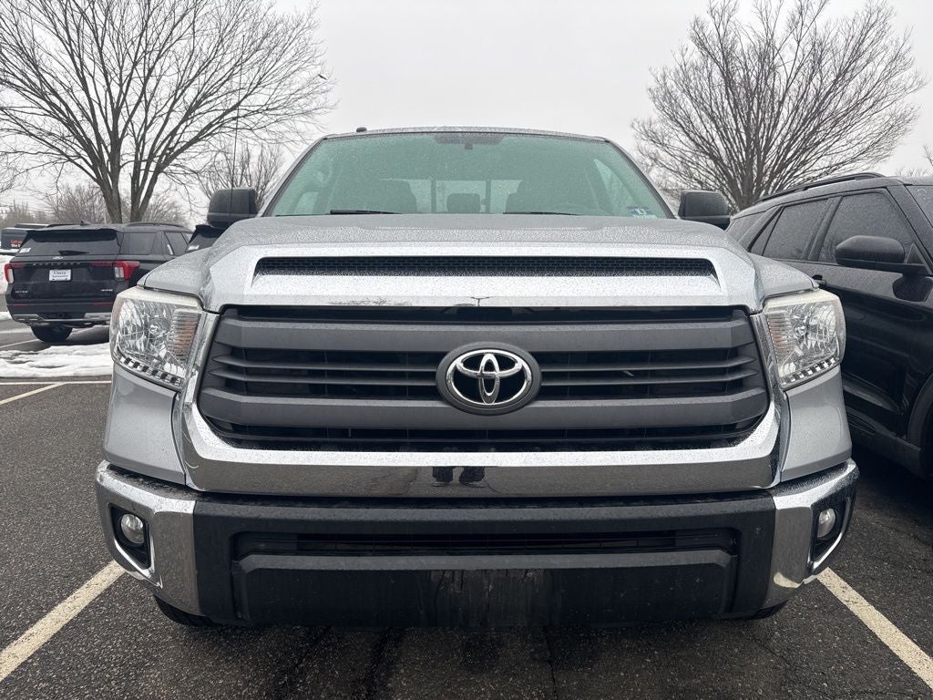 2015 Toyota Tundra SR5