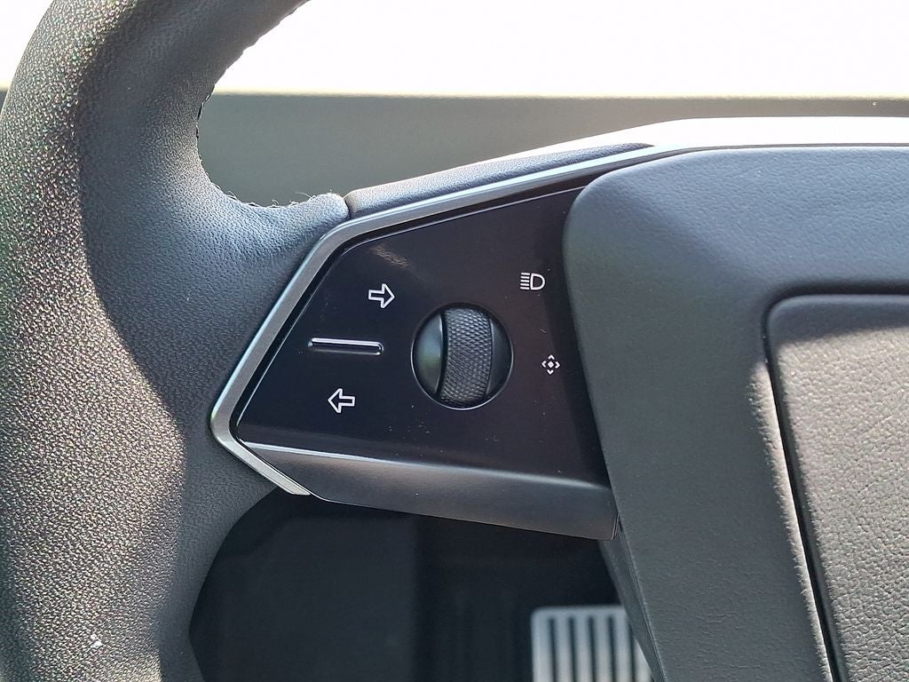 2024 Tesla Cybertruck Base