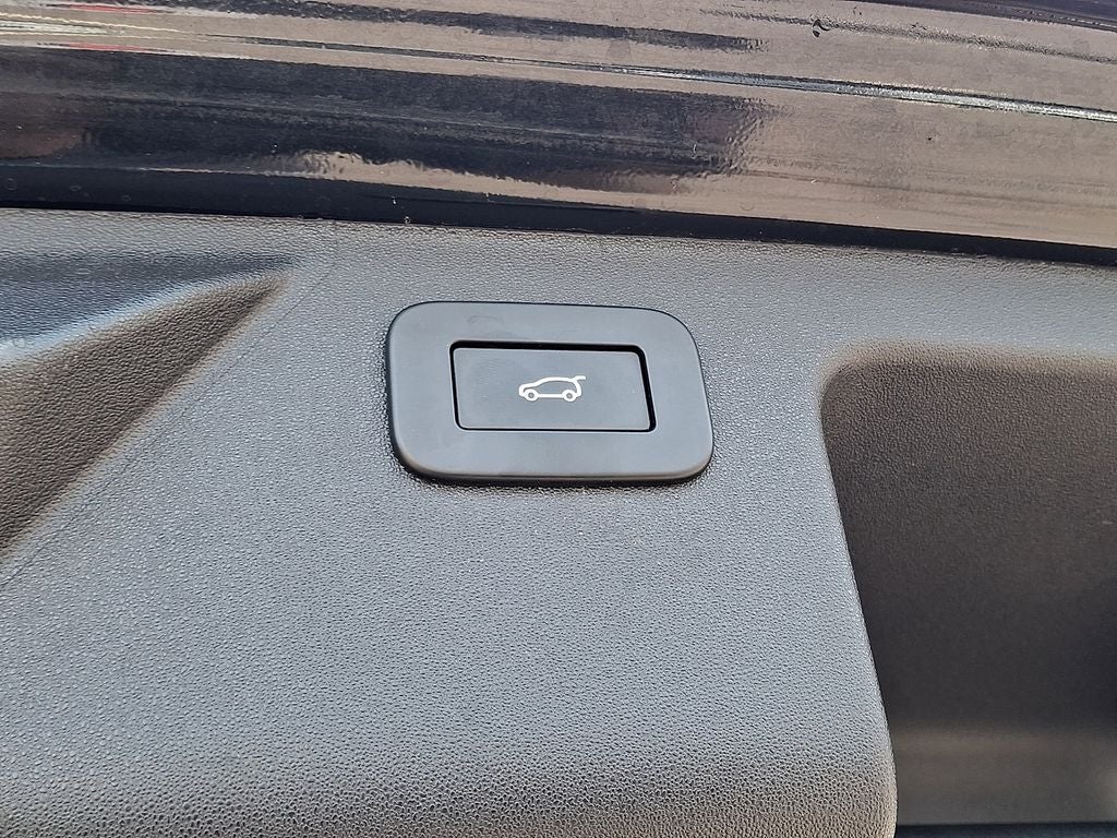 2023 Land Rover Discovery Sport S R-Dynamic