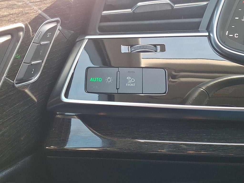 2022 Audi Q7 55 Premium quattro