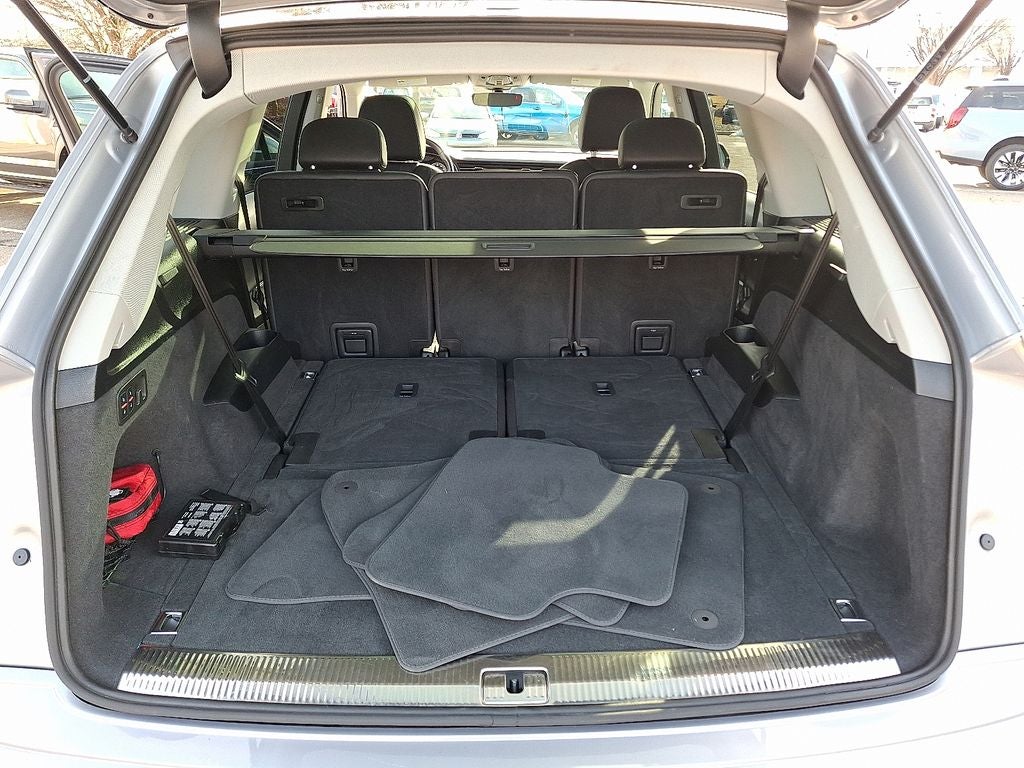 2022 Audi Q7 55 Premium quattro