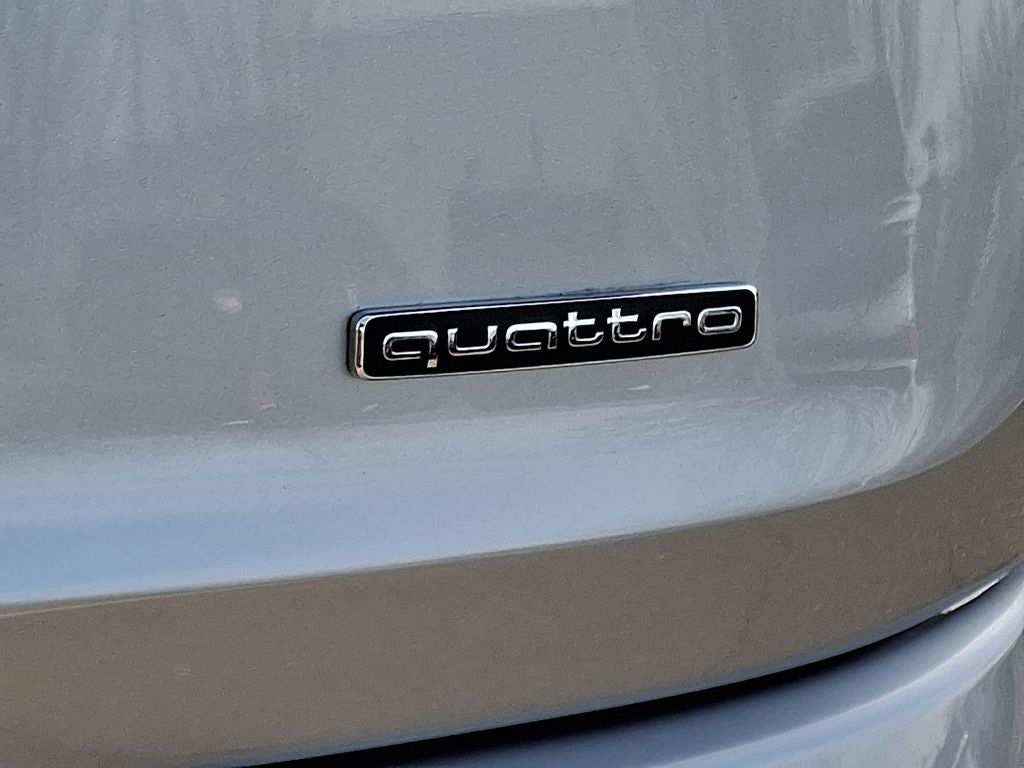 2022 Audi Q7 55 Premium quattro