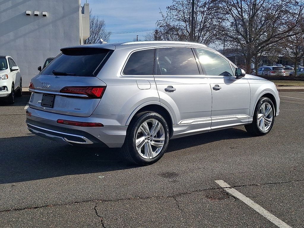 2022 Audi Q7 55 Premium quattro