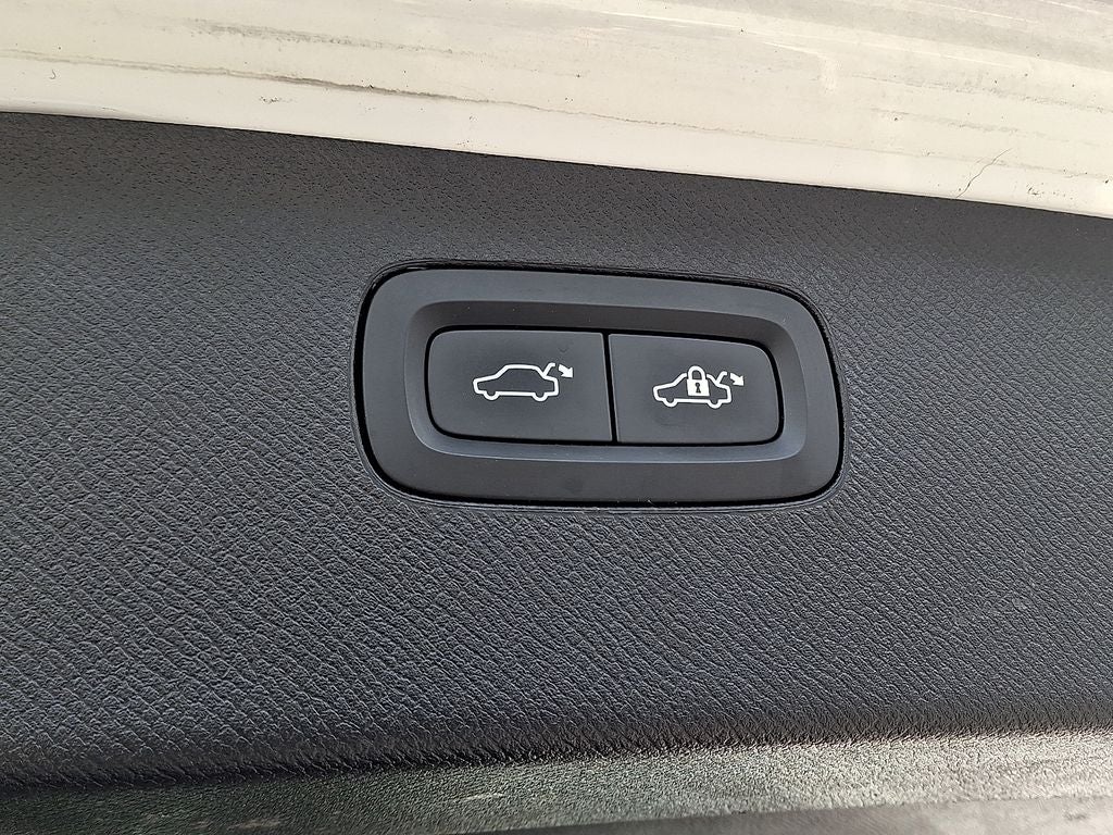 2020 Volvo XC90 T6 Inscription