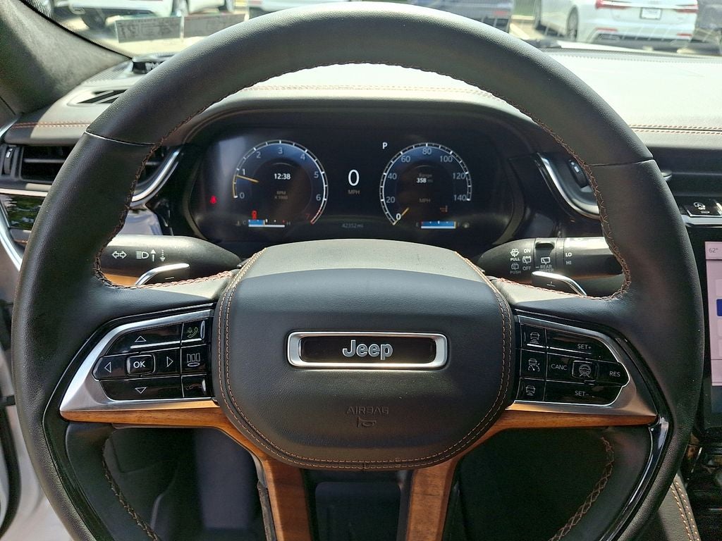 2023 Jeep Grand Cherokee L Summit