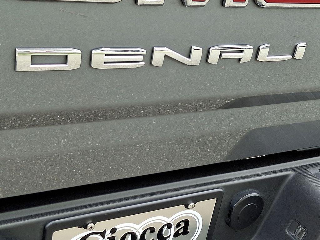 2022 GMC Canyon Denali