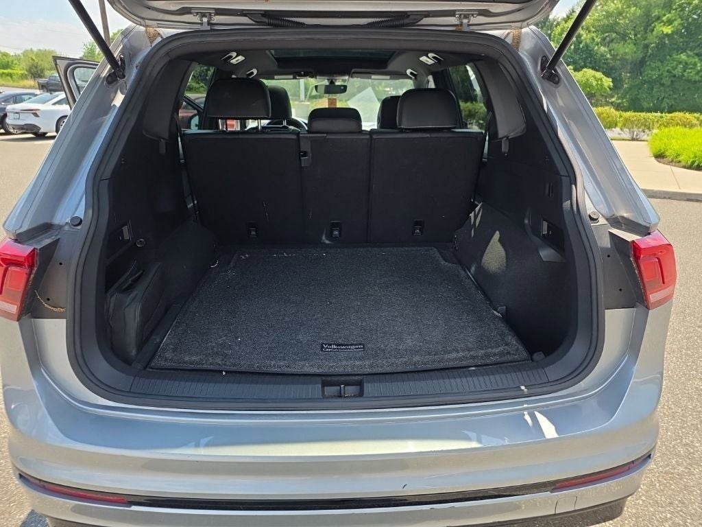 2021 Volkswagen Tiguan 2.0T SE R-Line Black