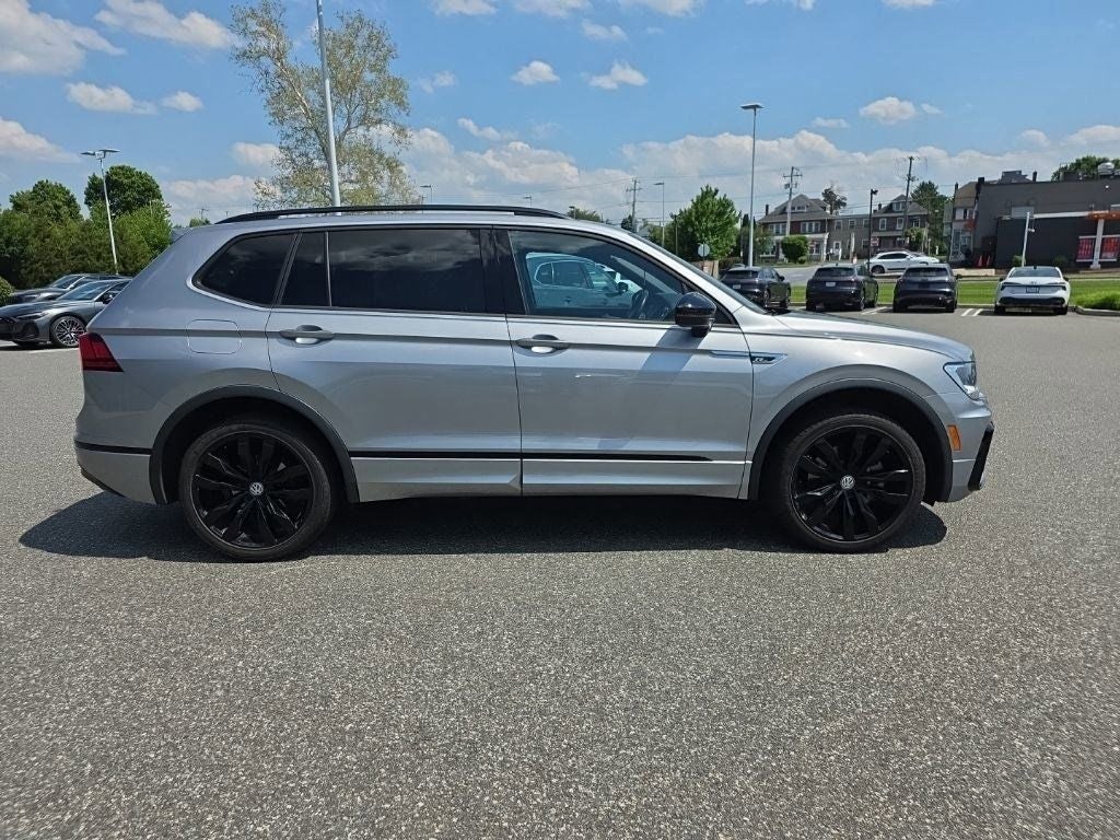 2021 Volkswagen Tiguan 2.0T SE R-Line Black