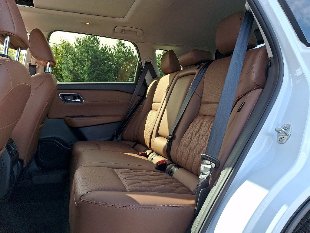 2025 Nissan Rogue Platinum