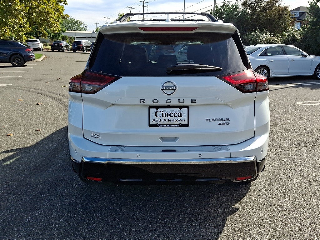 2025 Nissan Rogue Platinum