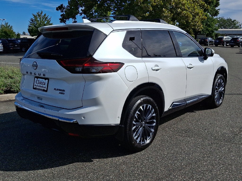 2025 Nissan Rogue Platinum